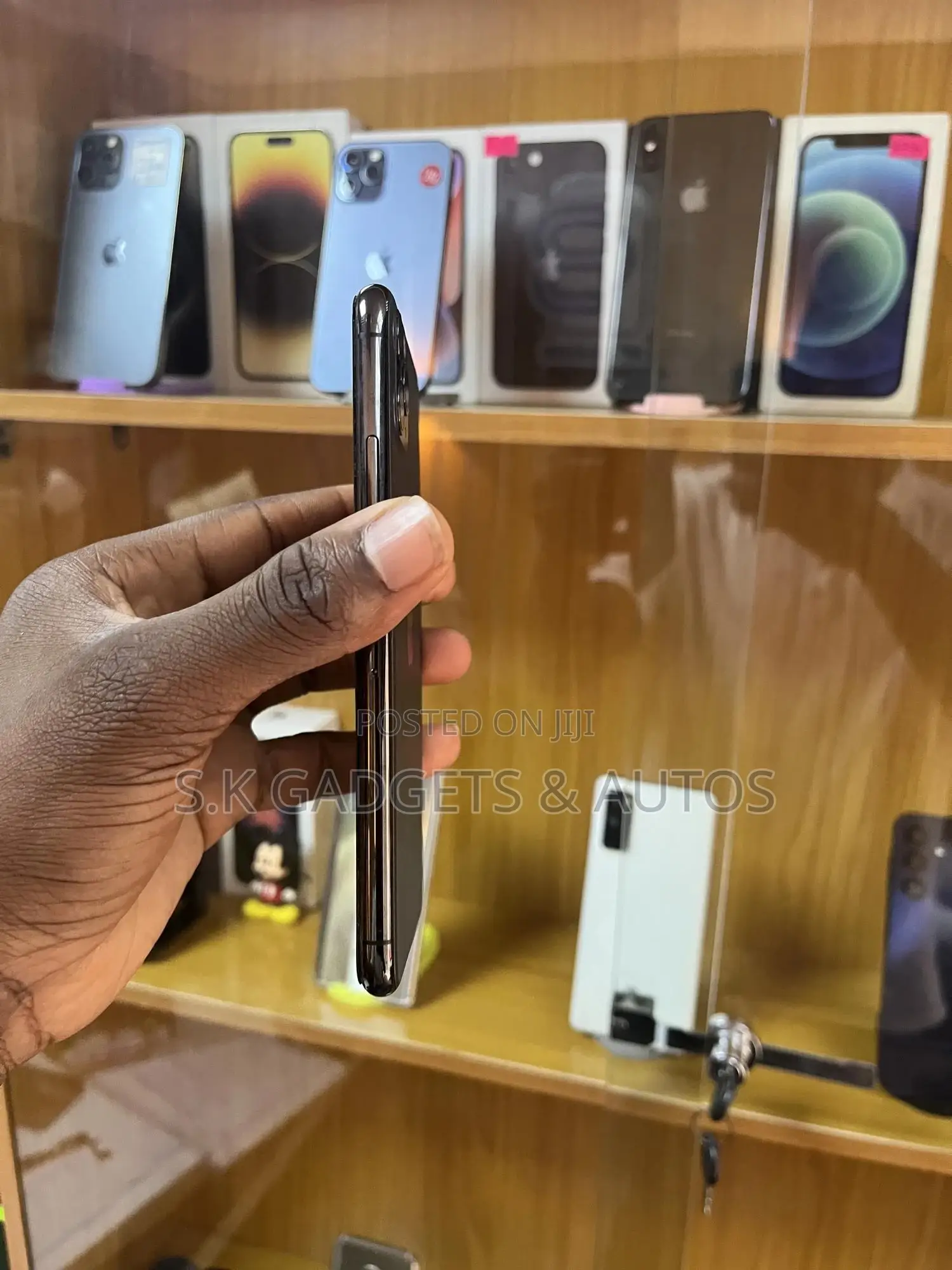 Apple iPhone 11 Pro Max 64 GB Gray