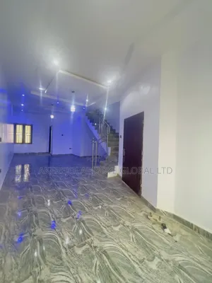 4bdrm Townhouse / Terrace in Katampe Main for rent