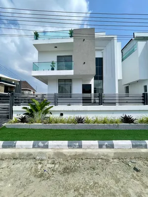 5bdrm Duplex in Lekki for sale