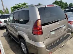 Lexus GX 470 Sport Utility 2007 Gold