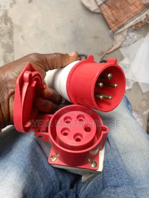 32A 5pin Industrial Plugs and Sockets