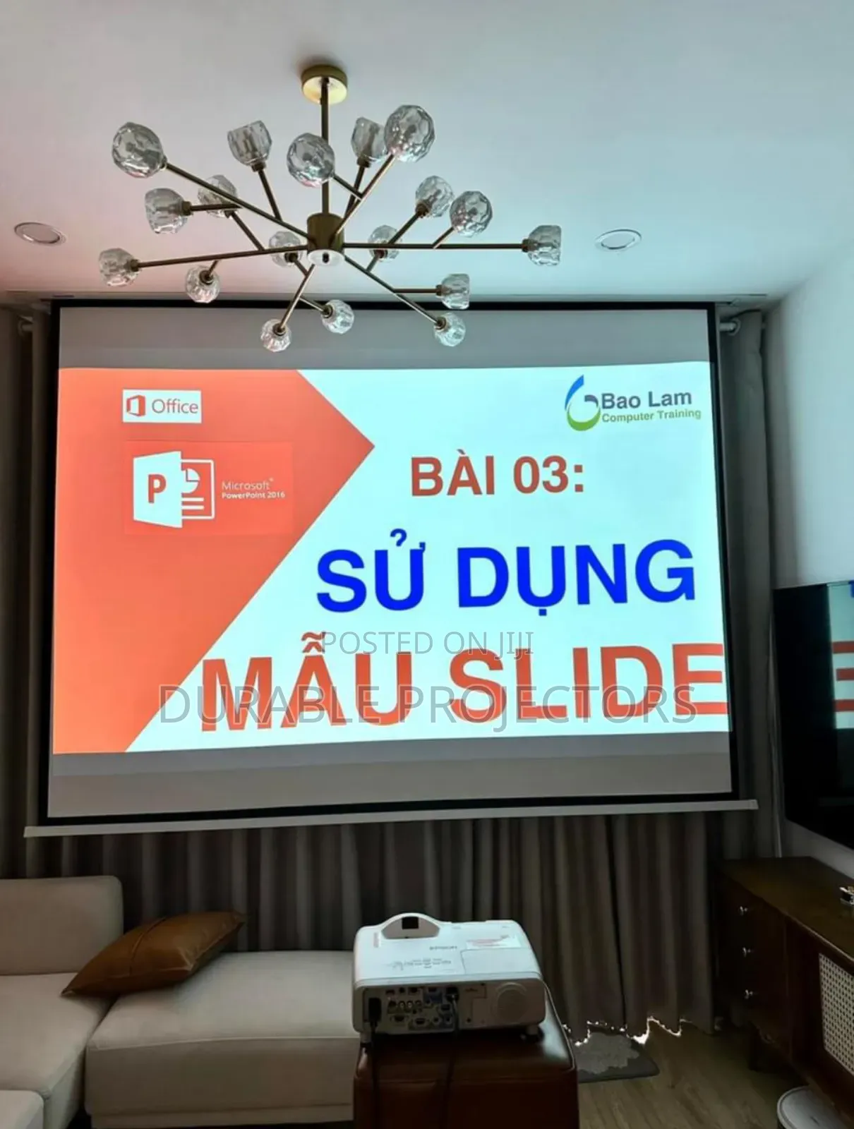 Short Throw Projector