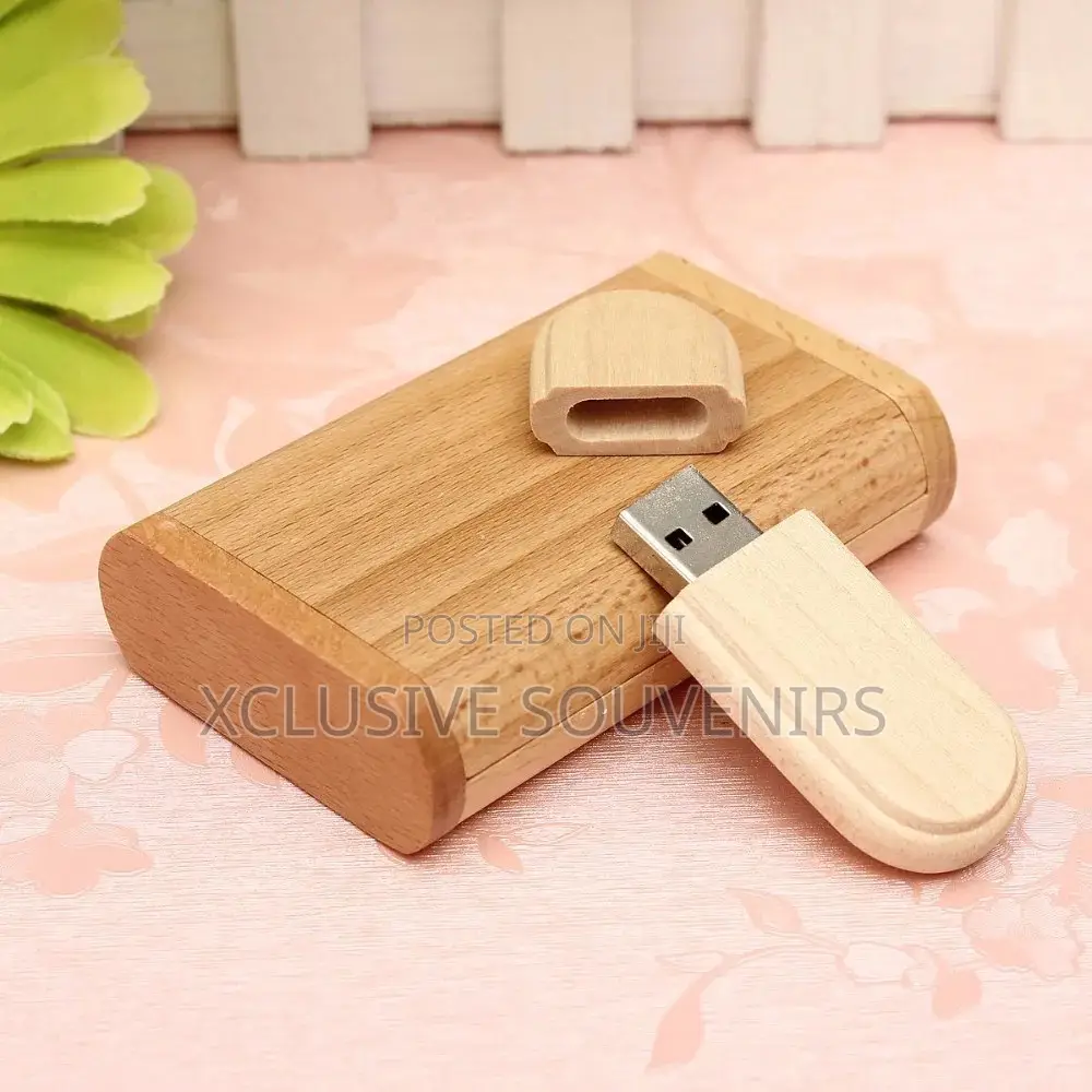 High Quality Bamboo Usb Flash Drive With Case