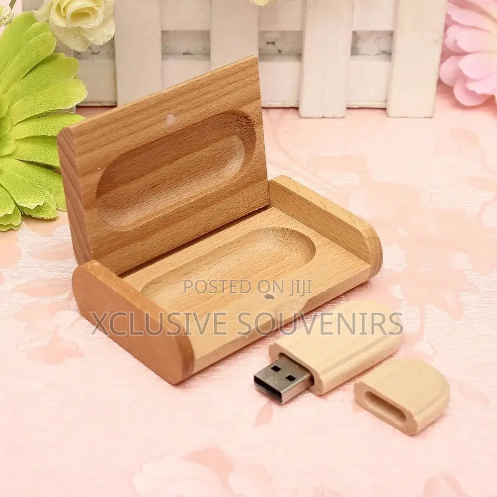 High Quality Bamboo Usb Flash Drive With Case