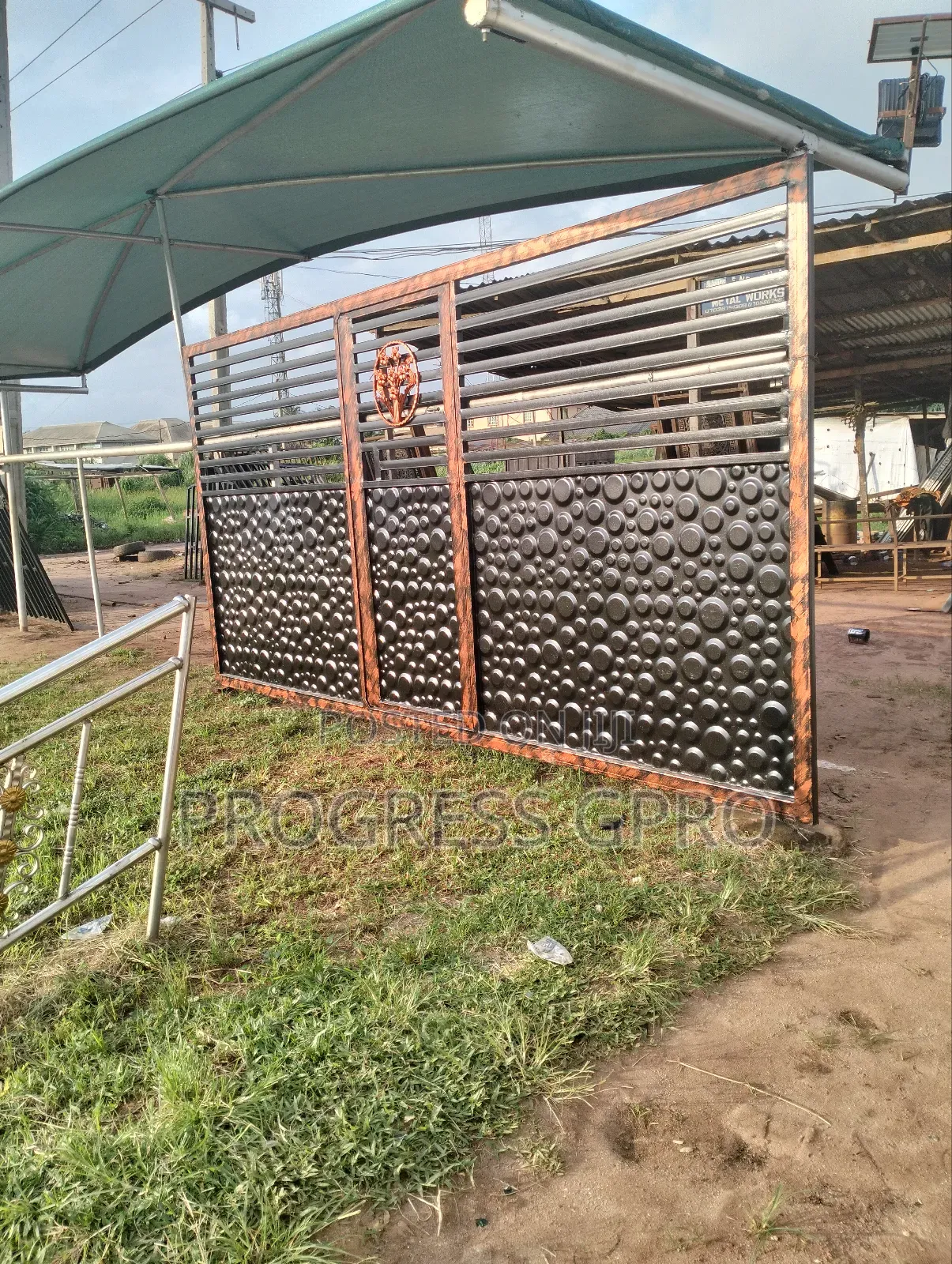 Very Strong Gate
