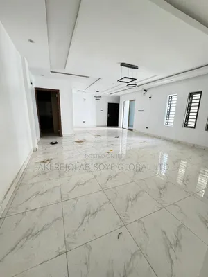 3bdrm Block of Flats in Mabushi for sale