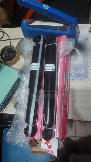 Back Shock Nissan Rogue 2014