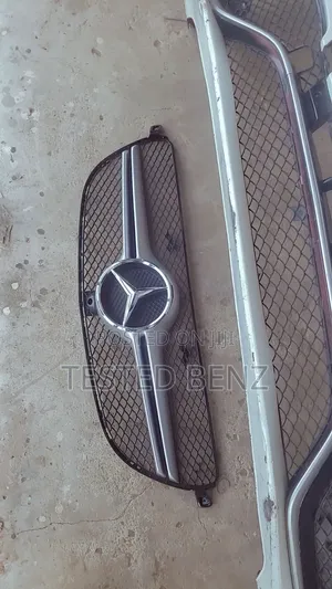 Mercedes-Benz Gle Front Grill