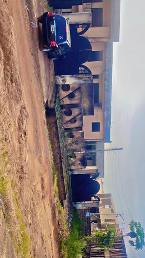 4bdrm Block of Flats in Aule G R A First, Akure for sale