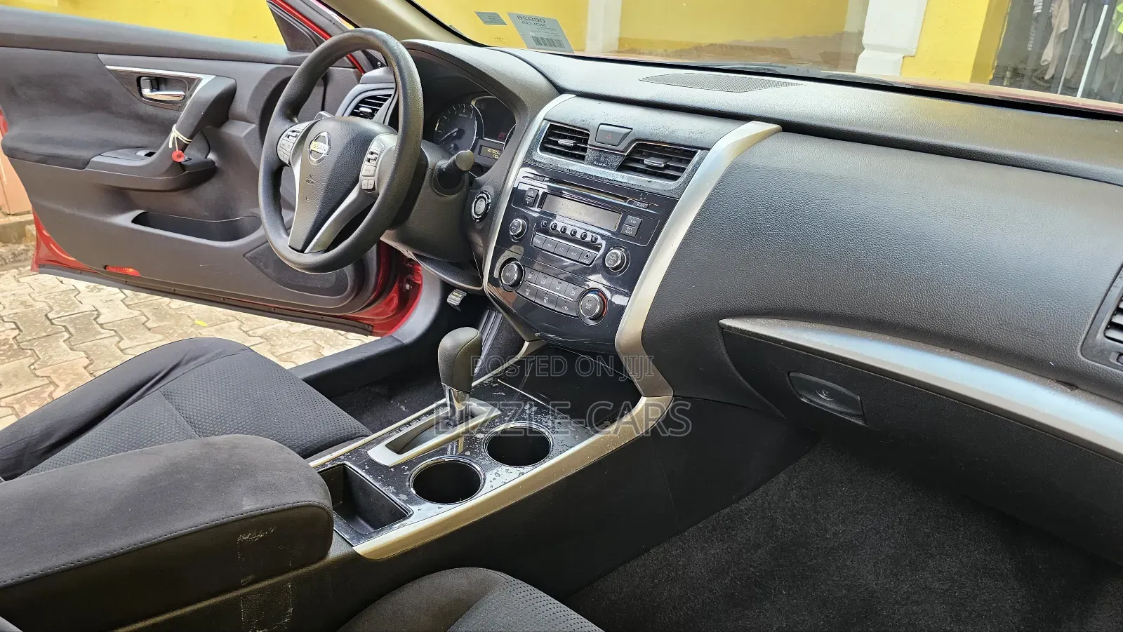 Nissan Altima 2014 Red