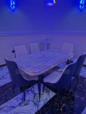 Luxury Pin Leg Dinning Table Set Plus 6chairs