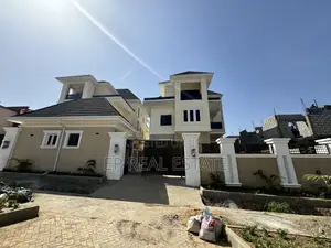 7bdrm Duplex in Guzape for sale