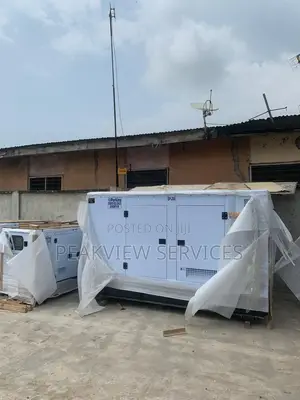 Suitable Perkins 200kva Diesel Soundproof Generator