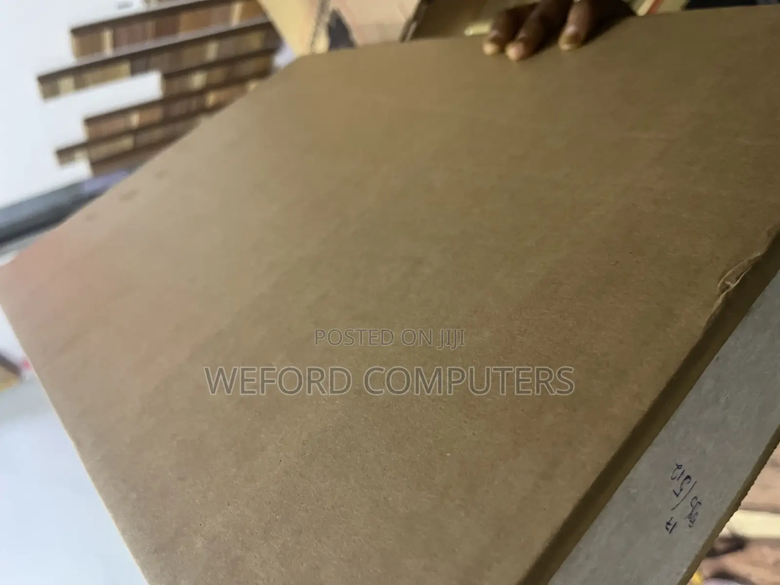 New Laptop HP ProBook 440 G9 8GB Intel Core I7 SSD 512GB
