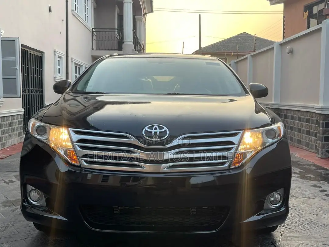 Toyota Venza 2010 Black