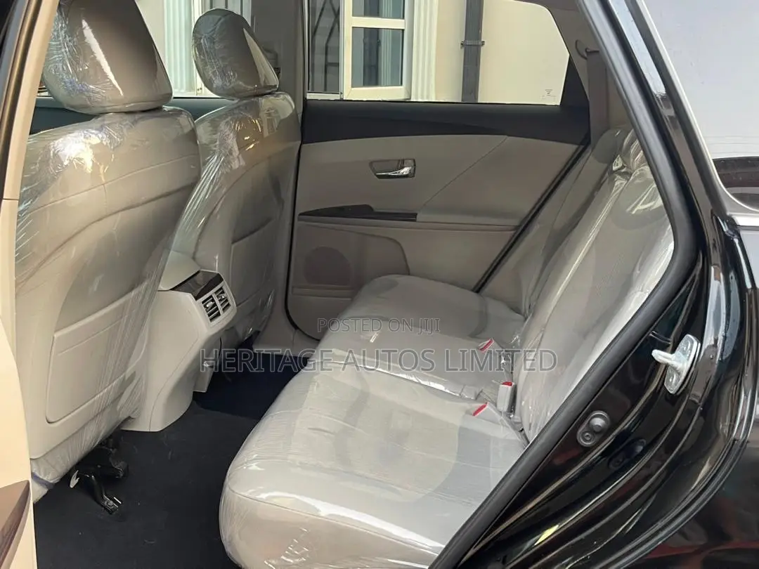 Toyota Venza 2010 Black