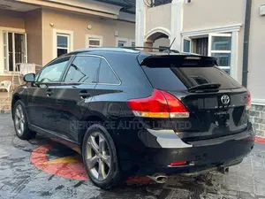 Toyota Venza 2010 Black