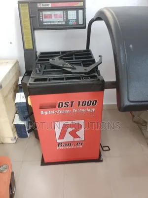 Wheel Balancing Machine