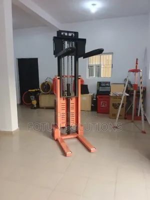 Semi Electric Stacker