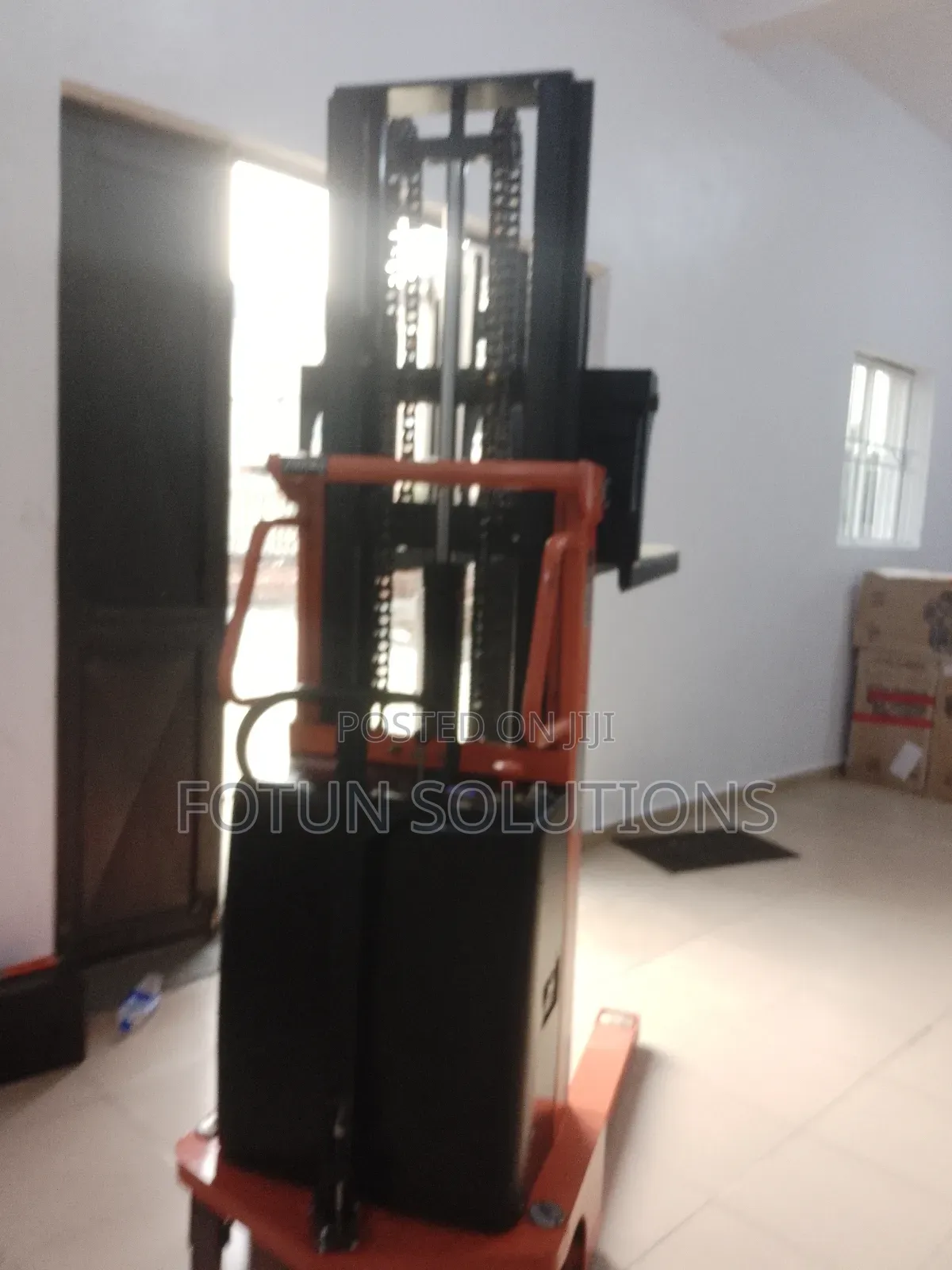 Semi Electric Stacker