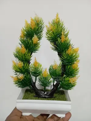 Table Top Shelf Faux Plant