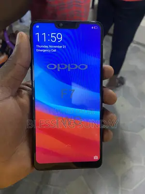 Oppo F7 128 GB Black