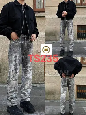 *High Quality New Update Baggy Jeans!! Size: XL - 3xl