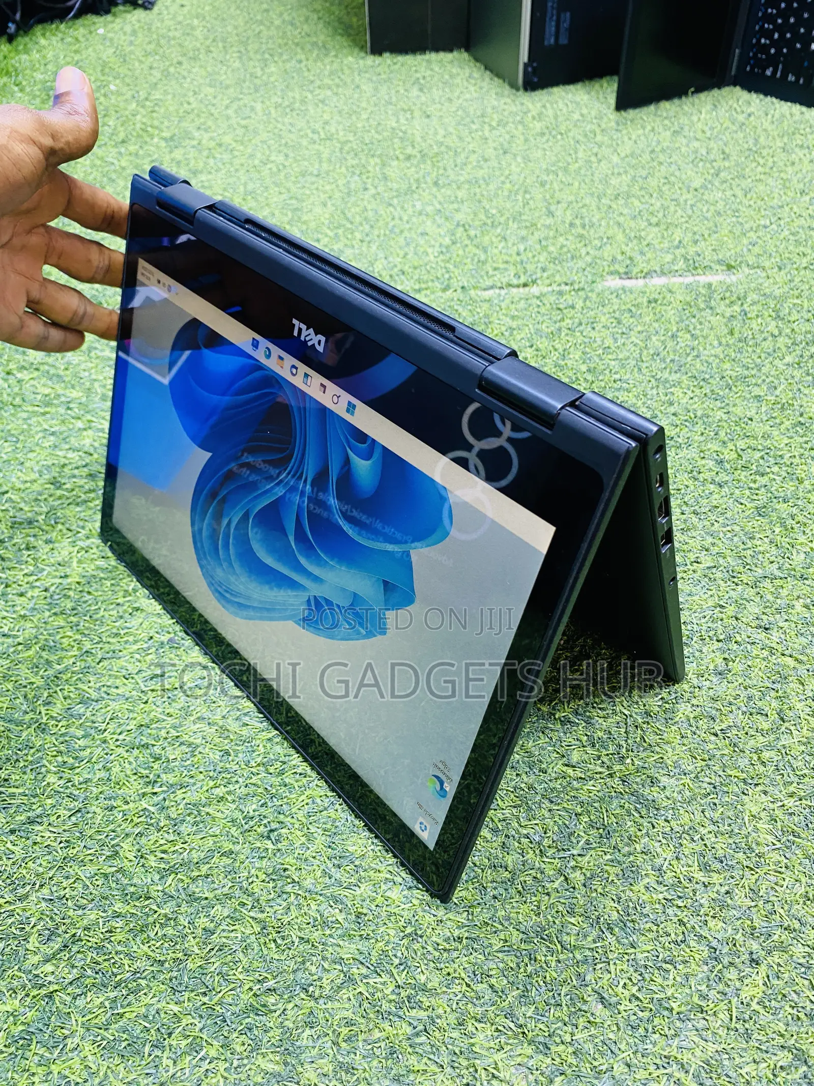 Laptop Dell Latitude 3390 8GB Intel Core I5 SSD 256GB