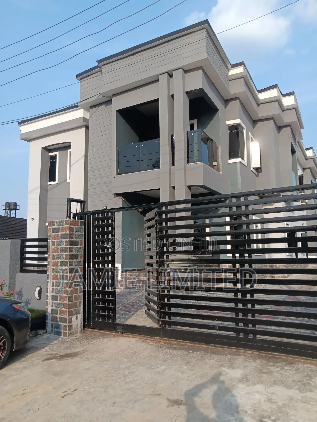 3bdrm Apartment in Army Estate, Warri for rent