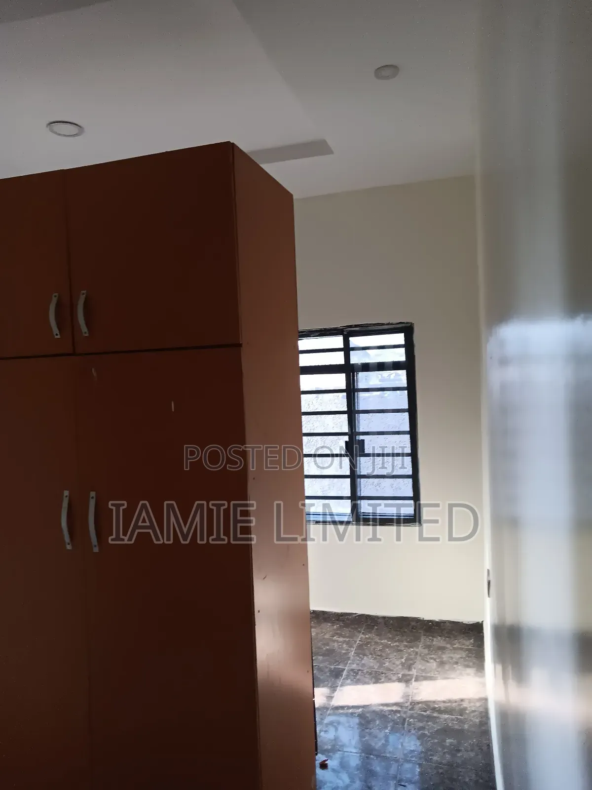 3bdrm Apartment in Army Estate, Warri for rent
