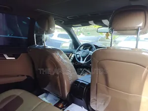 Mercedes-Benz C300 2013 Silver