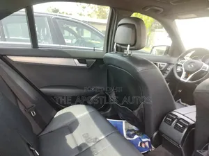 Mercedes-Benz C300 2013 Black