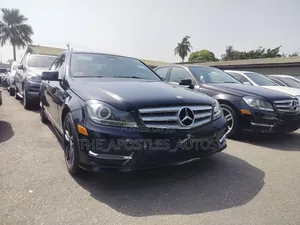 Mercedes-Benz C300 2013 Black