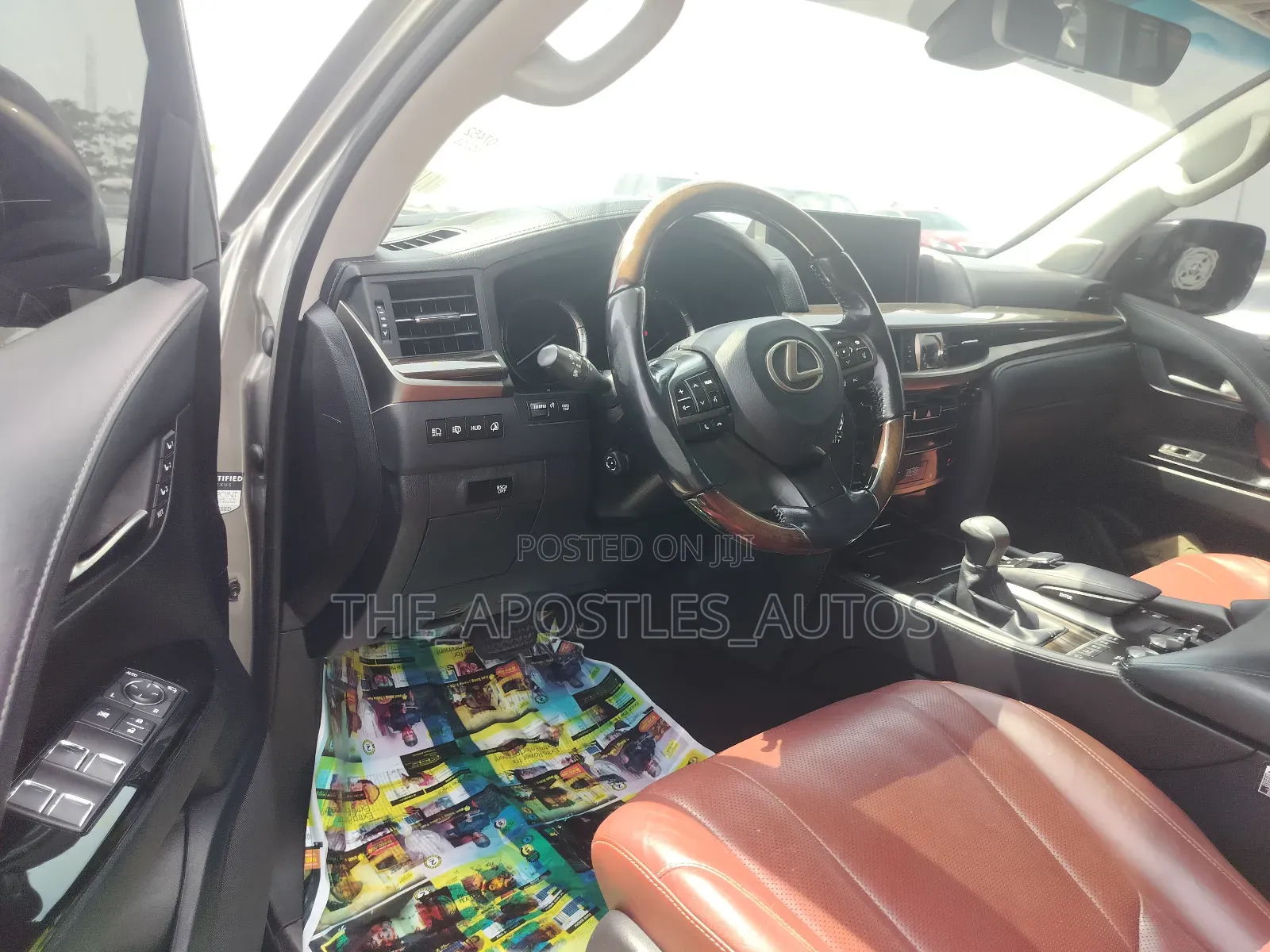 Lexus LX 570 (5 seats) AWD 2016 Silver