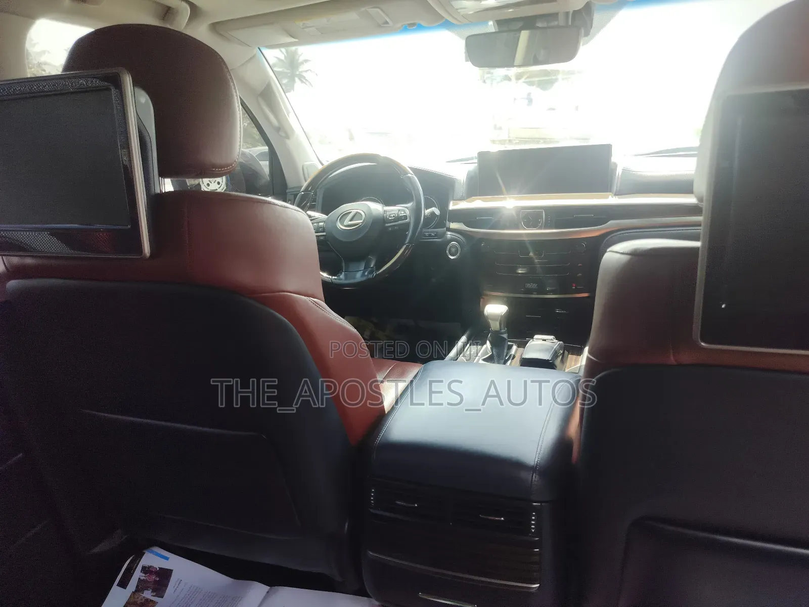 Lexus LX 570 (5 seats) AWD 2016 Silver