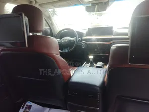 Lexus LX 570 (5 seats) AWD 2016 Silver