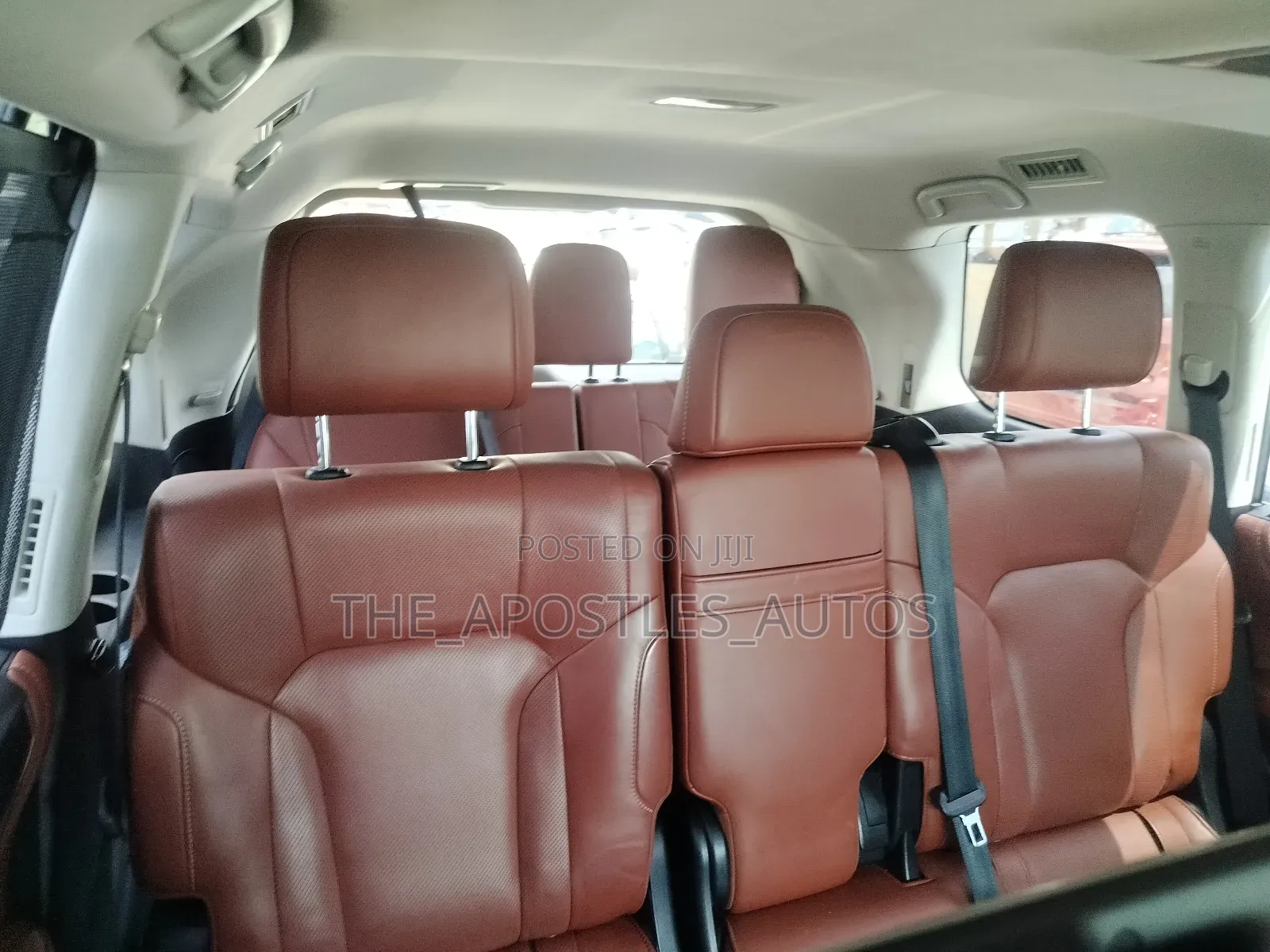 Lexus LX 570 (5 seats) AWD 2016 Silver