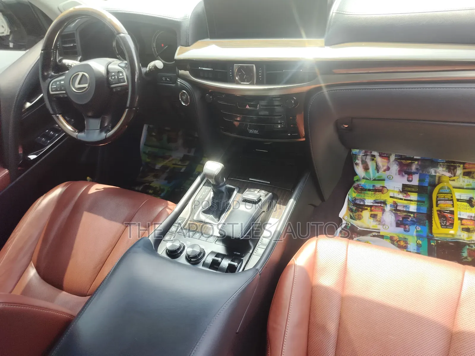Lexus LX 570 (5 seats) AWD 2016 Silver