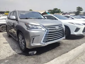 Lexus LX 570 (5 seats) AWD 2016 Silver