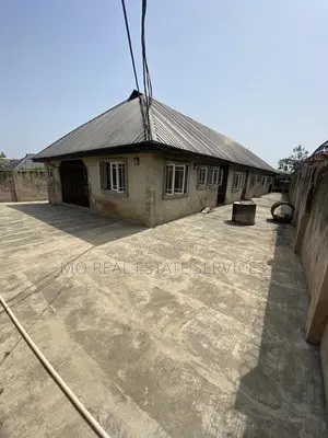 Photo - 6bdrm Bungalow in Olomore, Abeokuta South for sale