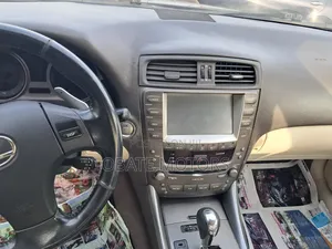 Lexus IS 2008 Blue