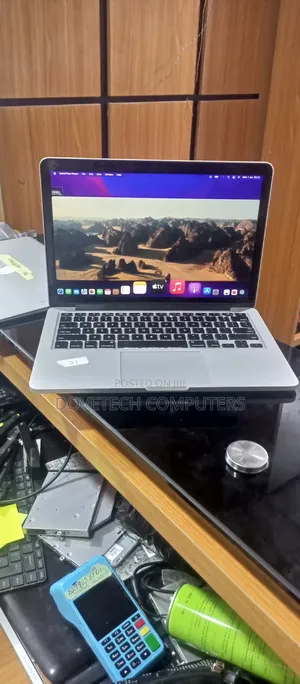 Laptop Apple MacBook Pro 2015 8GB Intel Core i5 SSD 128GB