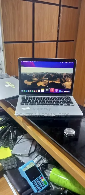 Laptop Apple MacBook Pro 2015 8GB Intel Core i5 SSD 128GB