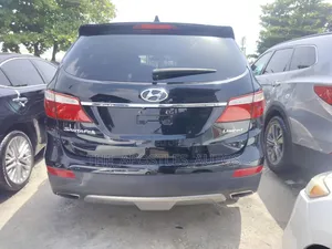 Hyundai Santa Fe 2014 Black