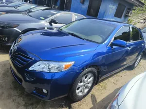 Toyota Camry 2010 Blue