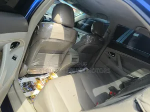 Toyota Camry 2010 Blue