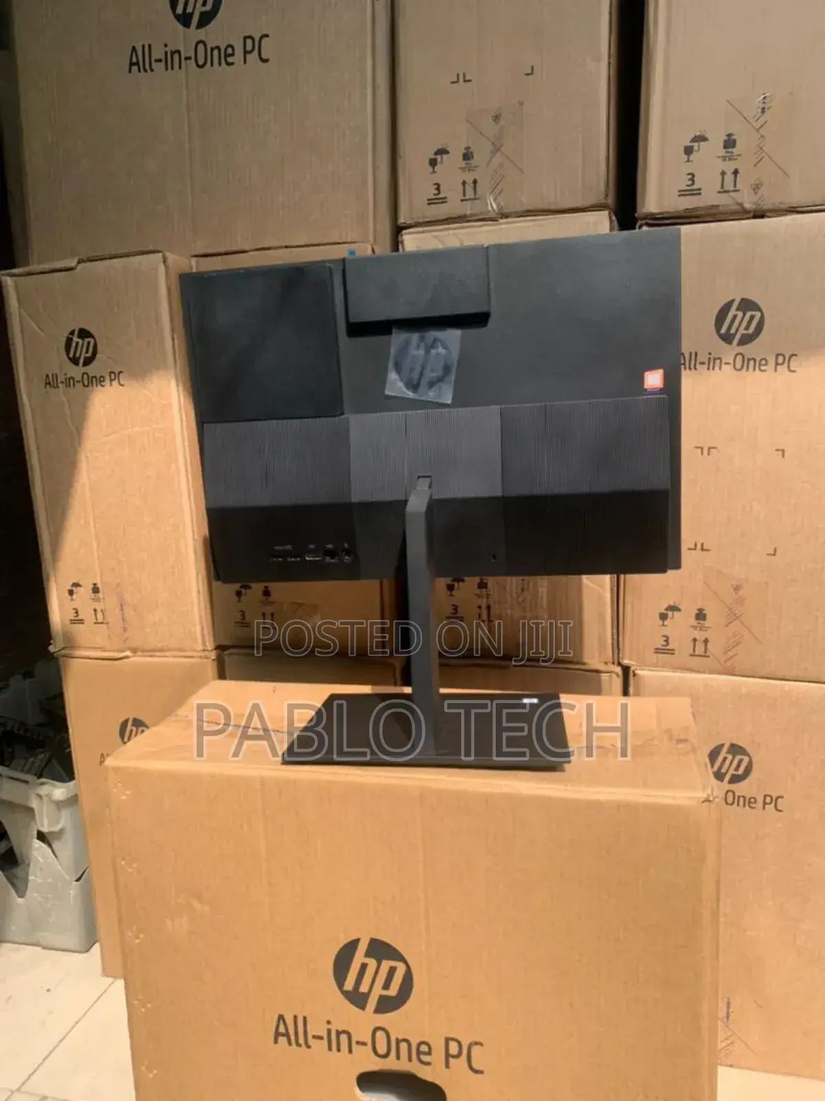 New Desktop Computer HP ProOne 600 G3 8GB Intel Core I5 HDD 1T
