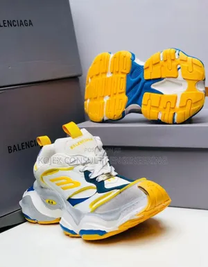 Ballenciaga Cargo Panelled Sneakers !