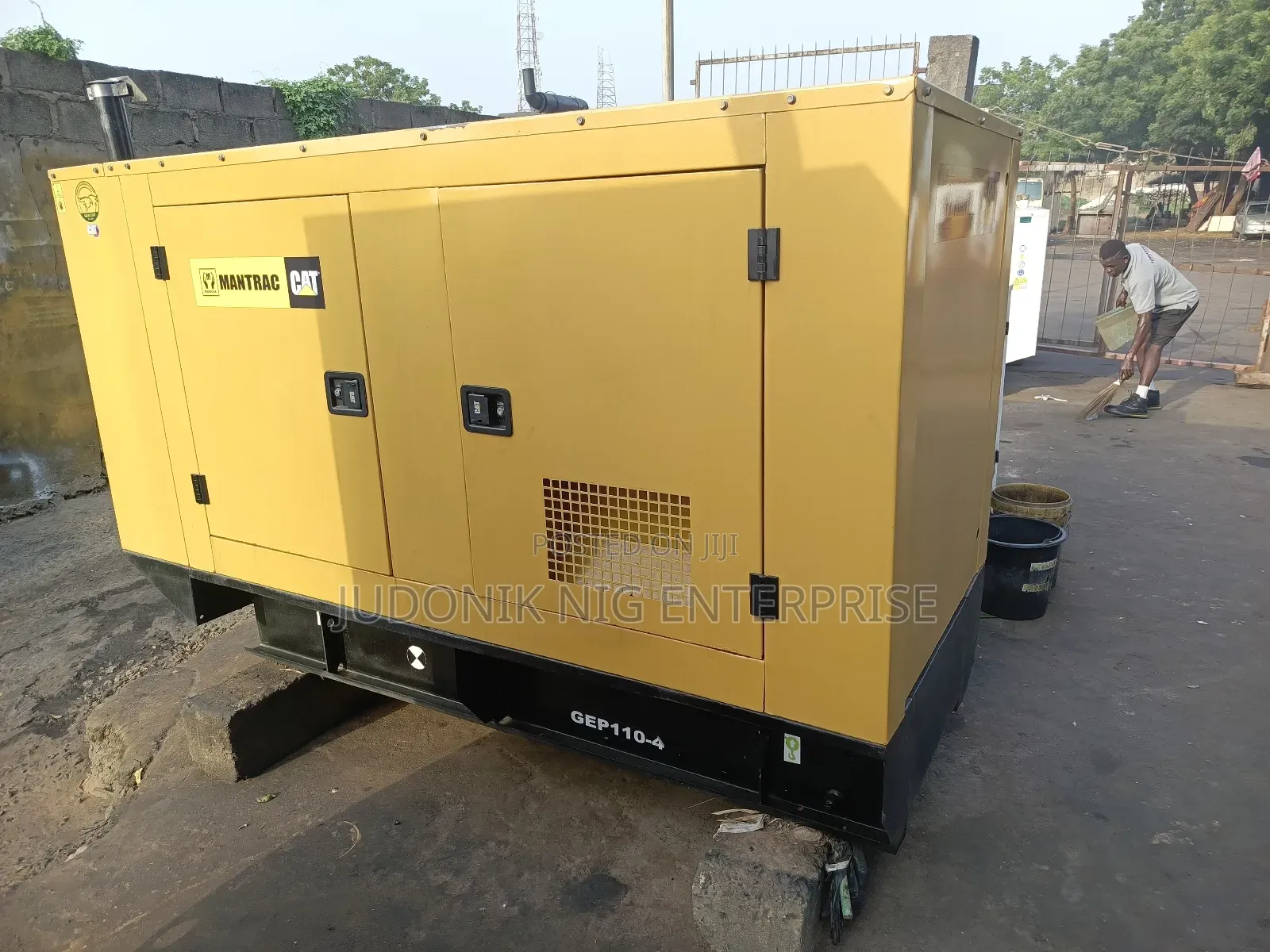 100kva 1000series Cat Generator