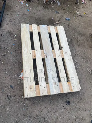 (Htwp) Heat-Treated Wooden Pallets 110*110